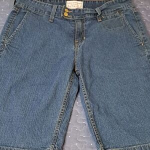 Levi Strauss bermuda jean shorts size 12